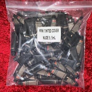 NUDESTIX Mini Tinted Cover - Nude Shades